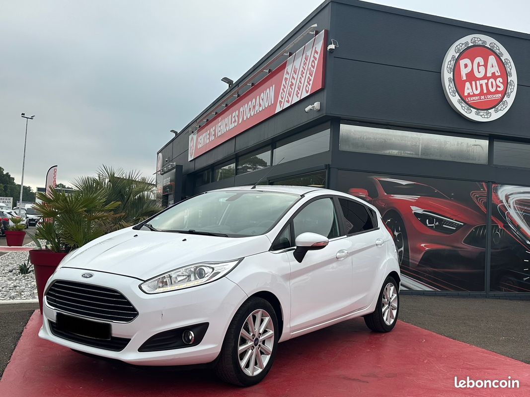 Ford Fiesta 1.0 L Ecoboost 125 CH "Titanium" (image 1)