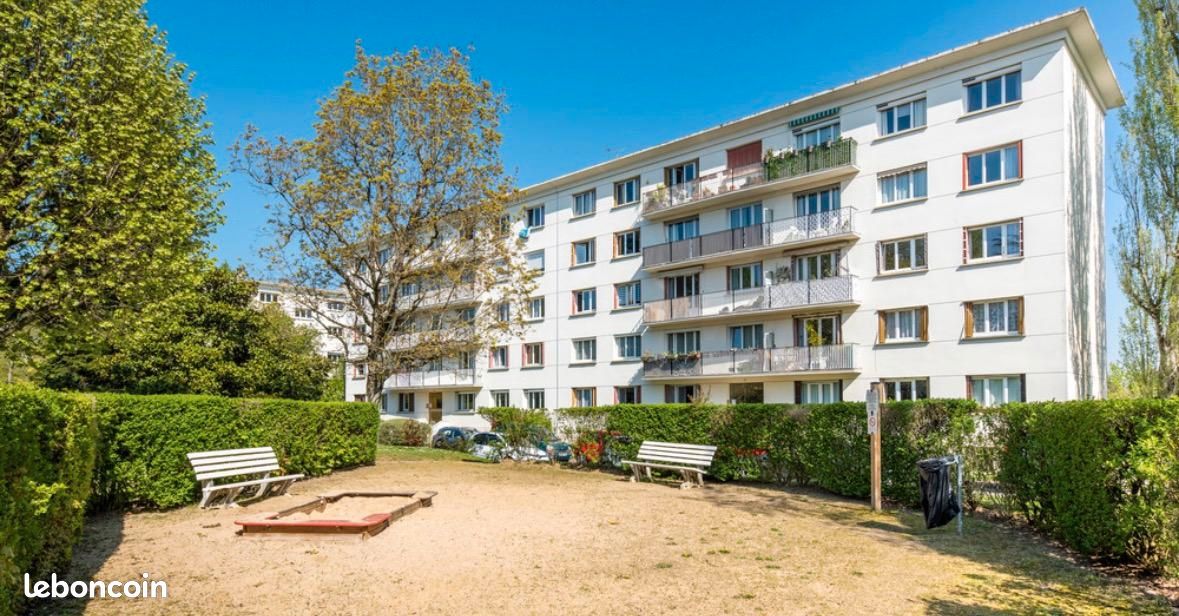 Appartement 4 pièces 78 m² · à La Celle-Saint-Cloud · 78 m² · 1 700 €/mois