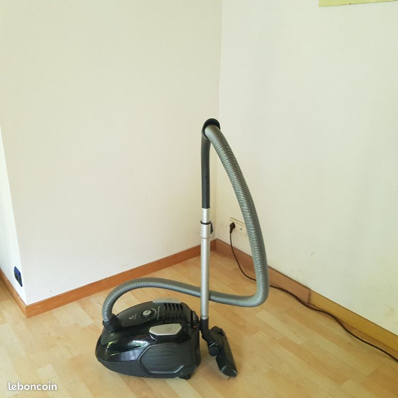 Aspirateur Tornado PowerForce (image 9)