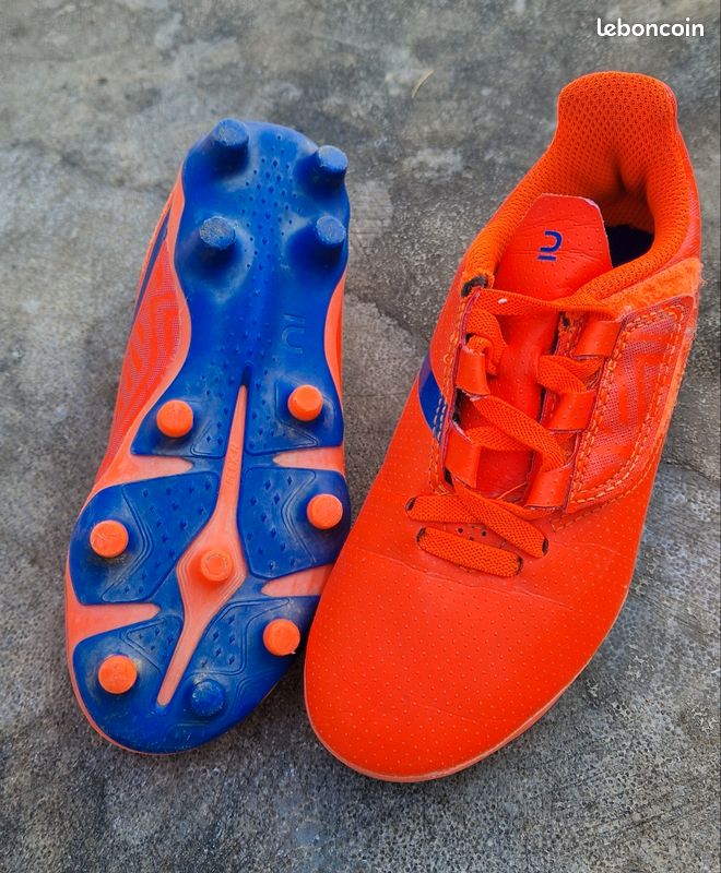 decathlon chaussure de foot orange
