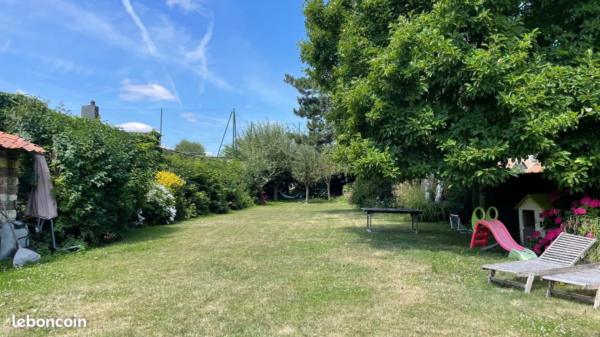 Maison 11 pièces 155 m² · à Sailly-lez-Lannoy · 155 m² · 630 000 €