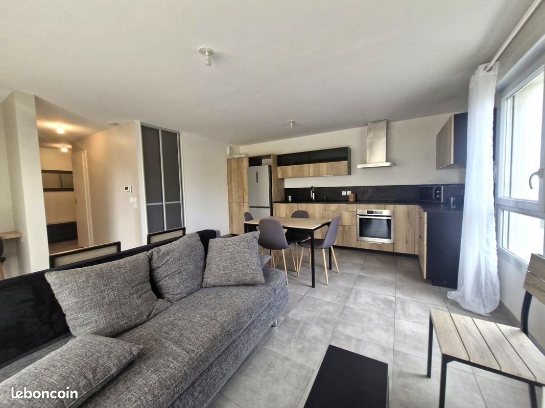 Appartement 2 pièces 48 m² · à Poisy · 48 m² · 302 000 €