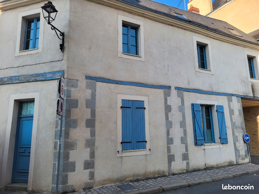Maison 5 pièces 96 m² · à Laval · 96 m² · 940 €
