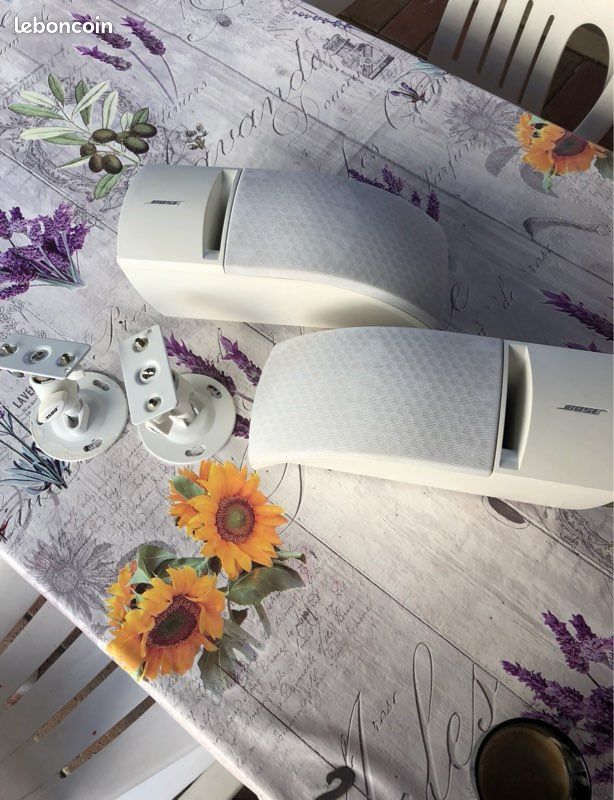 Paire enceintes bose (image 1)