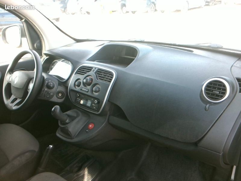 Renault Kangoo II FOURGON 3 places 1.5 DCI 75 Grand Confort SANS AdBlue (image 2)