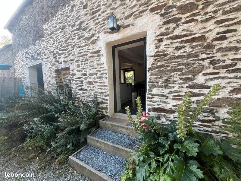 Maison 3 pièces 73 m² · à Saint-Ségal · 73 m² · 520 €/mois