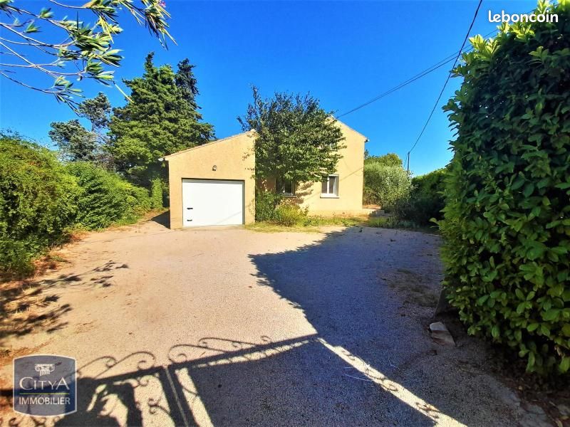 Maison 4 pièces 94 m² · à Camaret-sur-Aigues · 94 m² · 1 116 €
