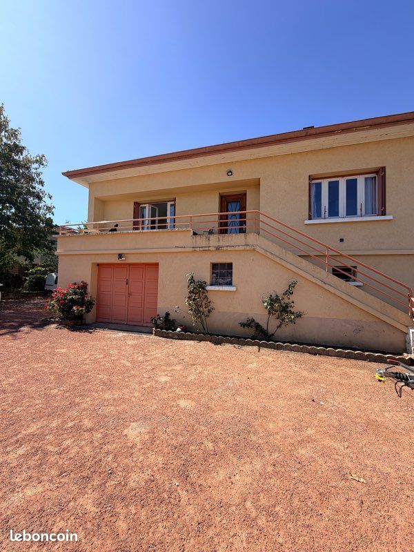 Maison 4 pièces 93 m² · à Saint-Denis-lès-Bourg · 93 m² · 260 000 €