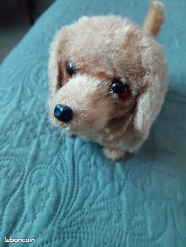 Peluche chien à pile (image 2)