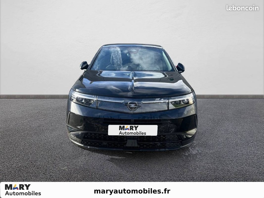 OPEL Grandland 1.2 Turbo Hybrid 145 ch e-DCT6 GS (image 2)