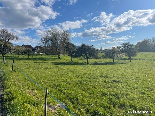 Terrain 689 m² · à Larringes · 689 m² · 240 000 €