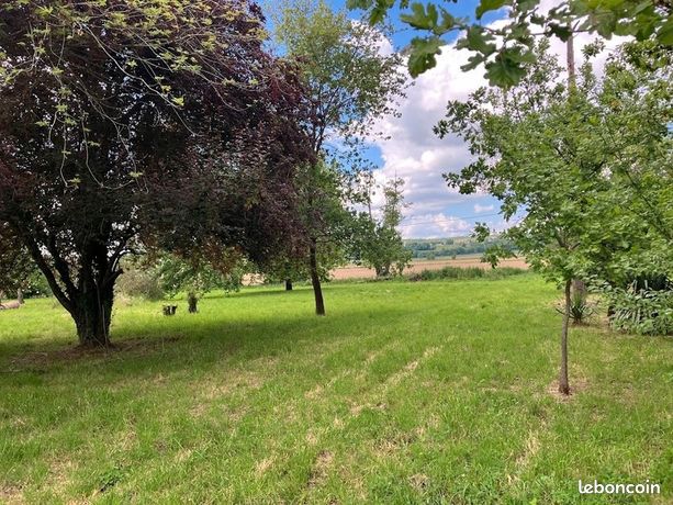Terrain 1 762 m² Mondavezan