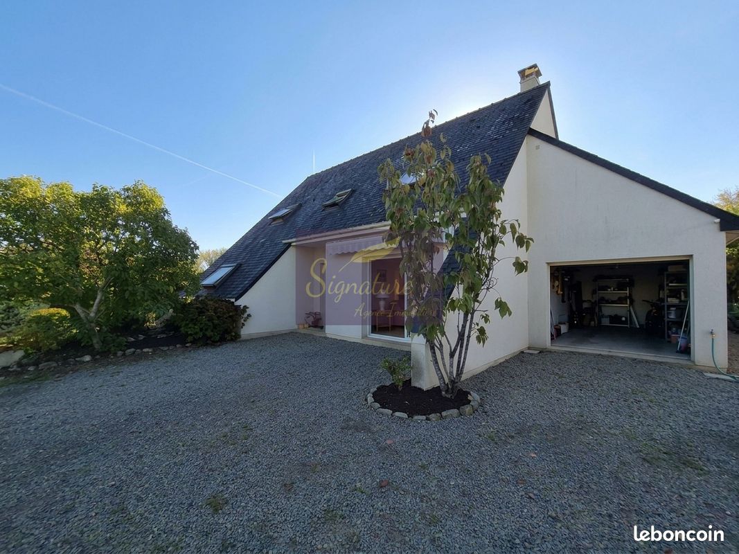 Maison 7 pièces 130 m² · à Fillé · 130 m² · 272 000 €