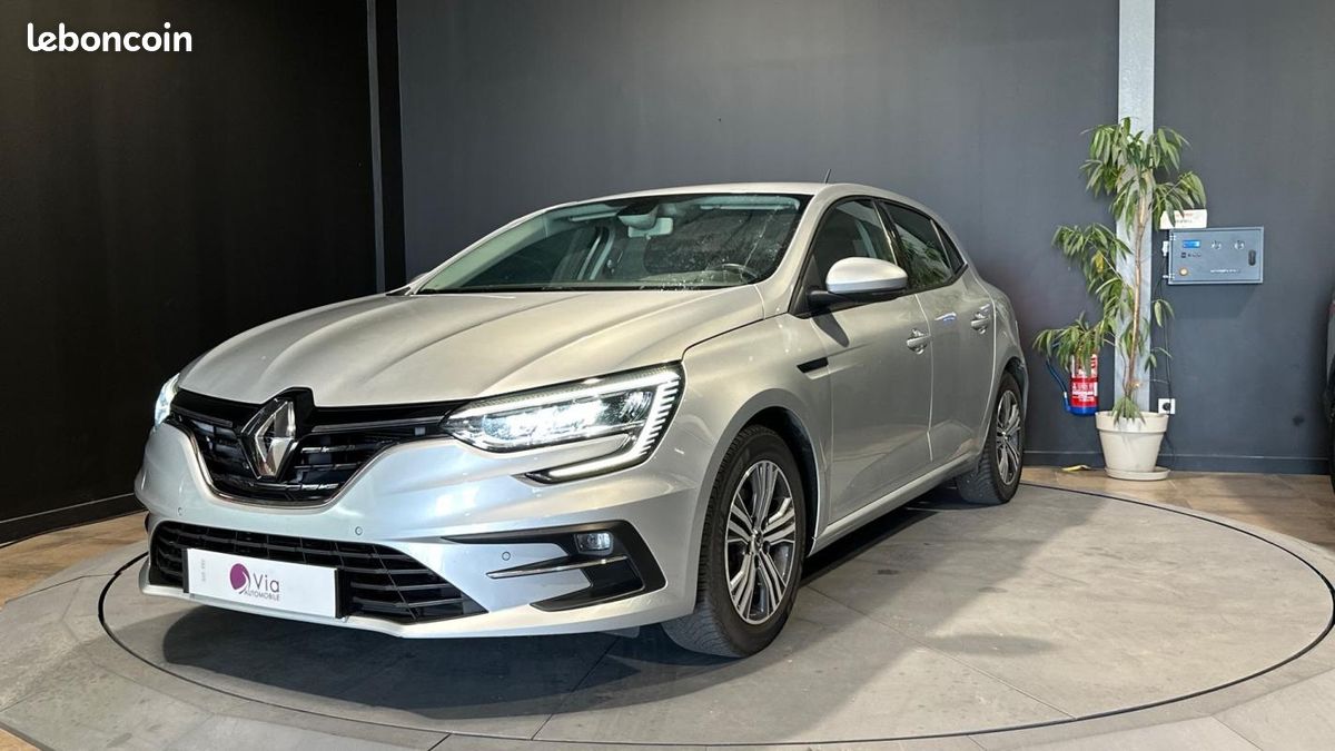 Renault Mégane IV Berline dCi 115 Evolution Car Play (image 1)
