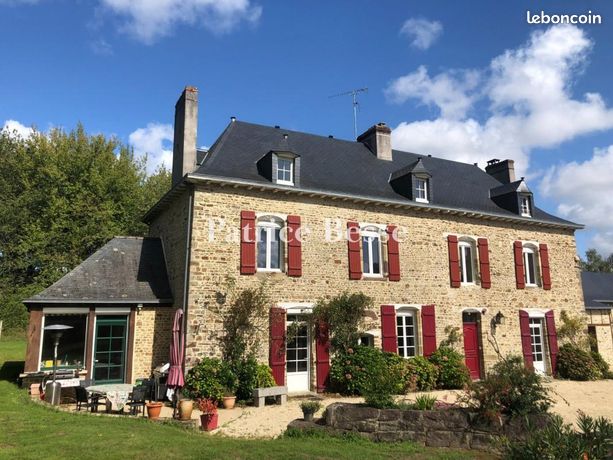 Maison de village 15 pièces 350 m²