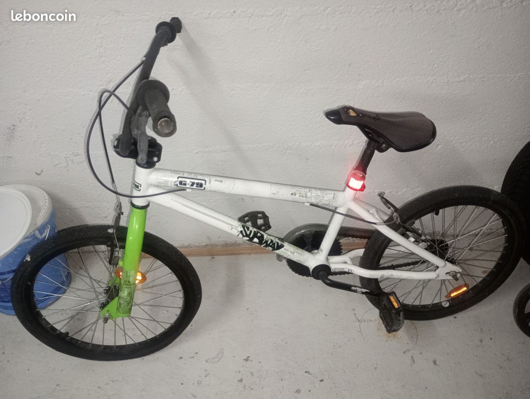 Vélo satisfaisant (image 1)