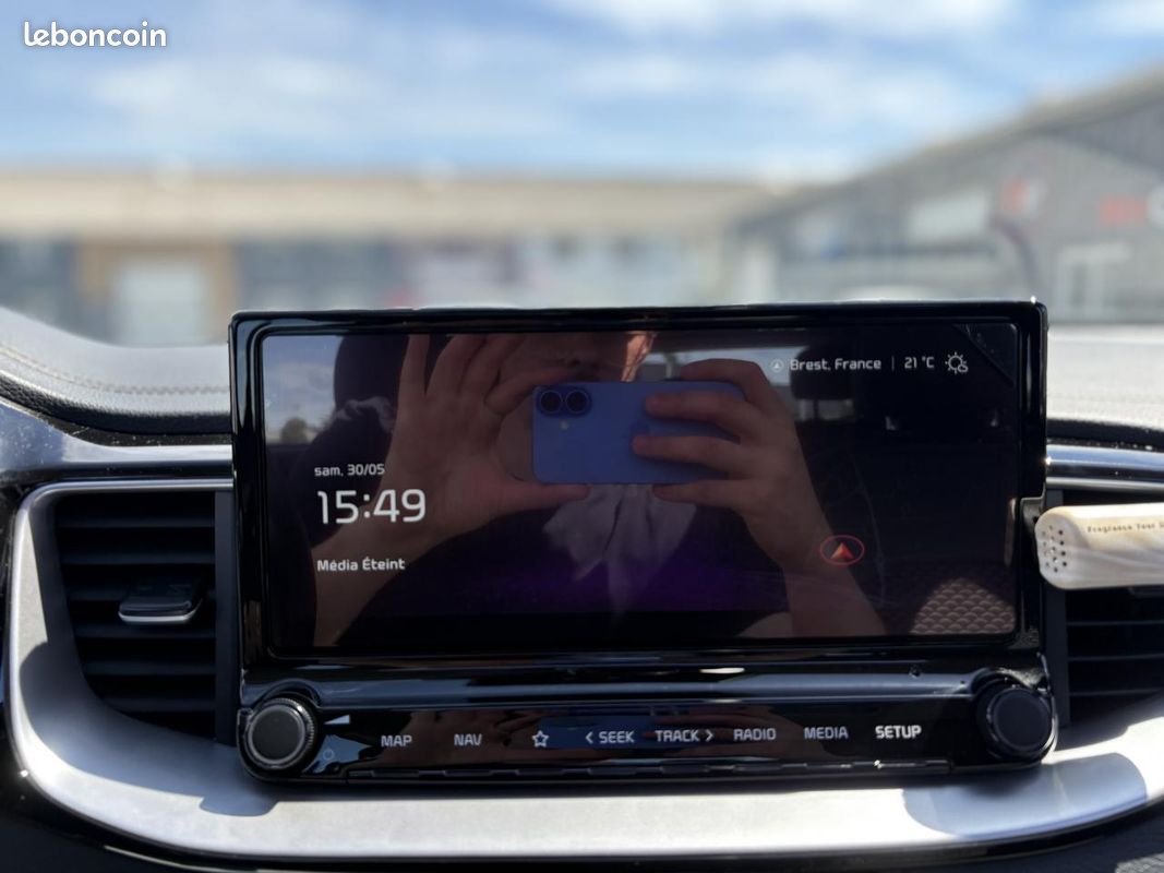 KIA CEED 1.6 GDI 141H 105 HYBRID PHEV 8.9KWH LOUNGE DCT BVA ( garanti constructeur ) (image 10)
