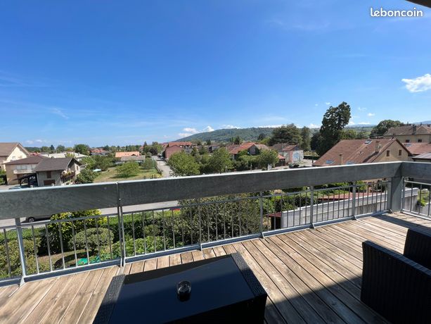 Superbe T2 meublé avec terrasse, garage, ascenseur et belle vue à Douvaine