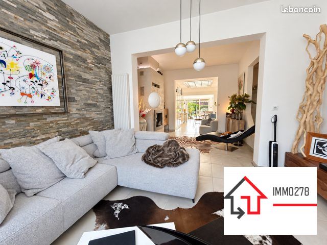 Maison 4 pièces 143 m² · à Strazeele · 143 m² · 294 000 €