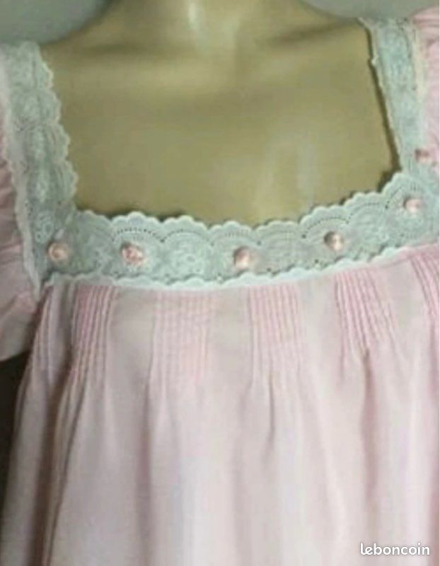 Chemise De Nuit Ancienne / Nuisette Vintage En Dentelle Brodée - Début Du 20ème Siècle - Taille M - Blanc