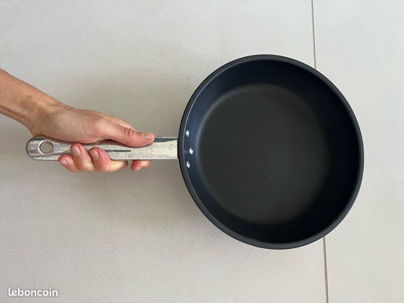 Poele ikea (image 1)