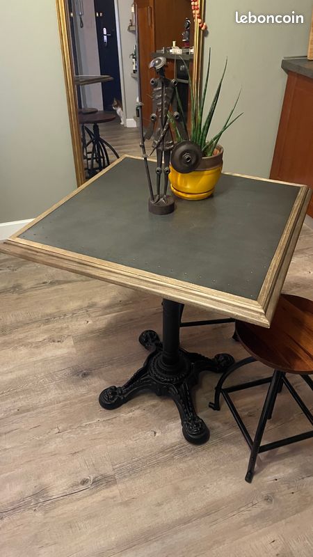Table Bistrot Indus Maisons du Monde (univers professionnel) (image 1)