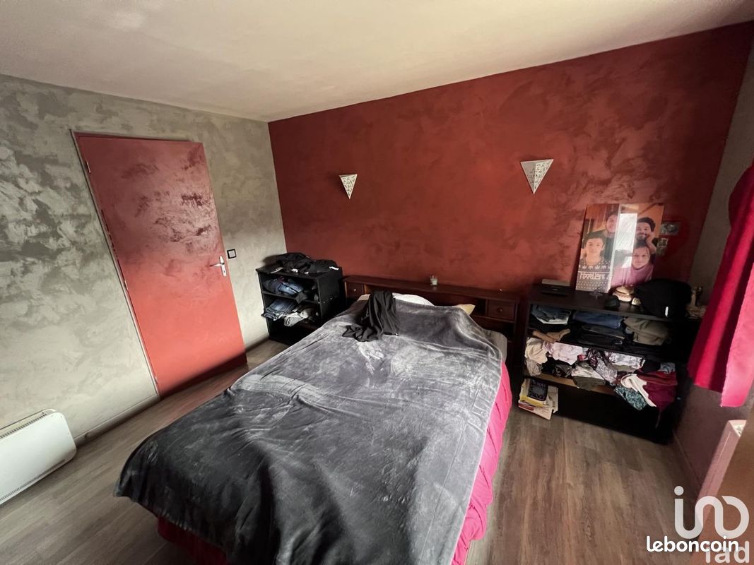 Maison 6 pièces 105 m² - La Ferrière-Airoux 86160 (image principale 9)