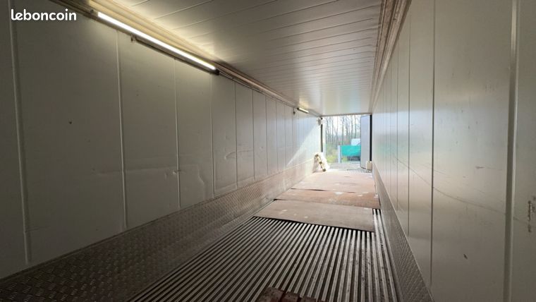 À LOUER : Conteneur de stockage / options frigorifique