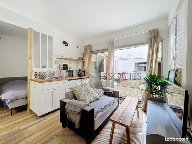 Studio 1 pièce 19 m²