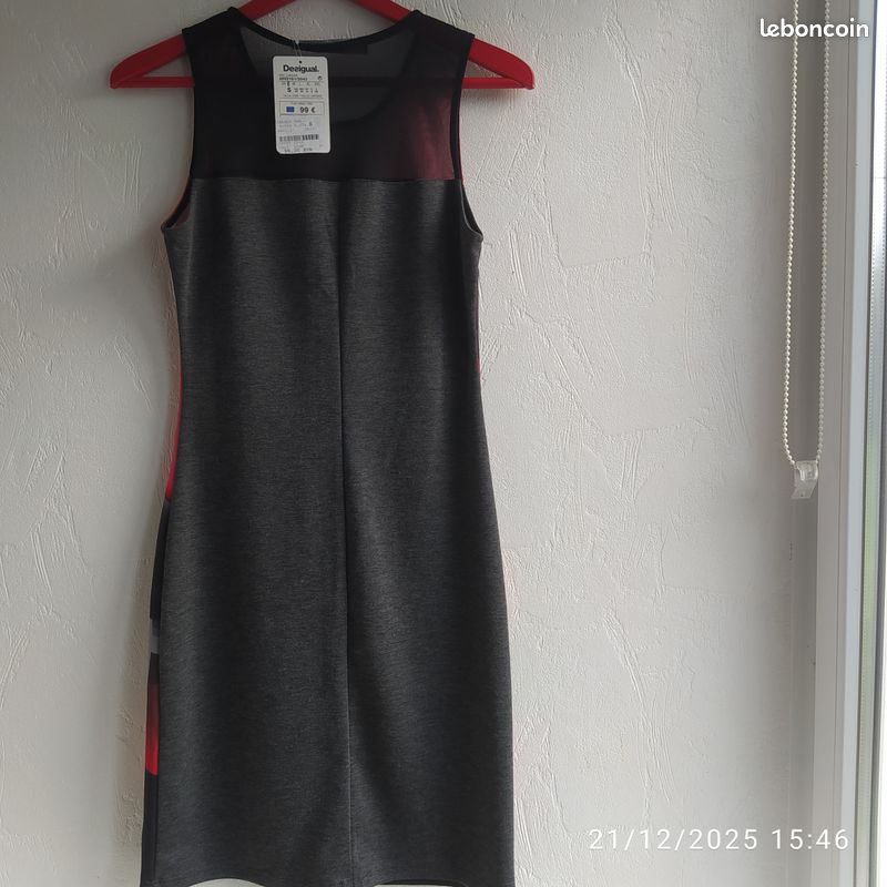Robe Desigual, taille L (Gebraucht) in Chavornay für CHF 20 - mit