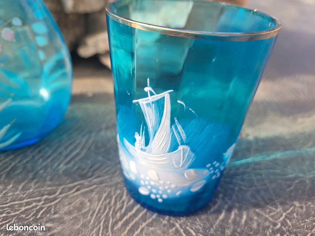 Bonbonnière sur pied verre transparent 20,50 cm H 30 cm - THE HOME DECO FACTORY - Gamm vert