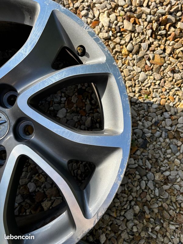4 Jantes Citroen C Crosser Mitsubishi Outlander 18 Pouces 5x114.3 (image 3)