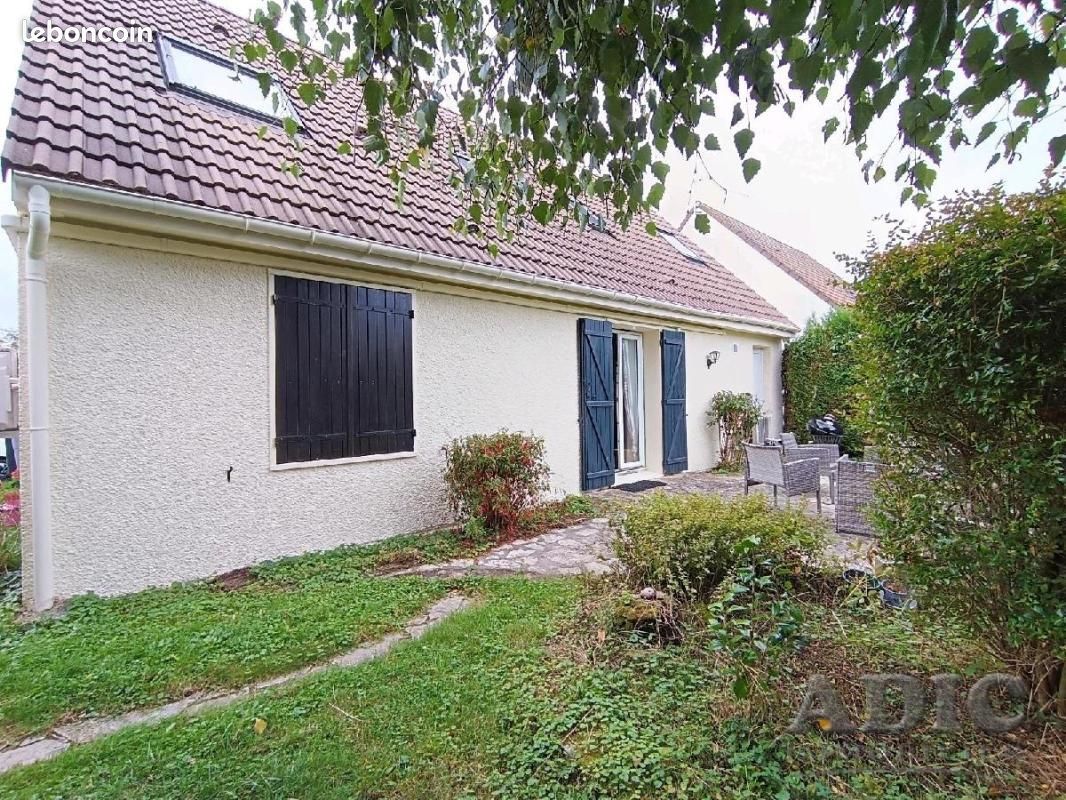 Maison 7 pièces 111 m² · à Dammartin-en-Goële · 111 m² · 330 000 €
