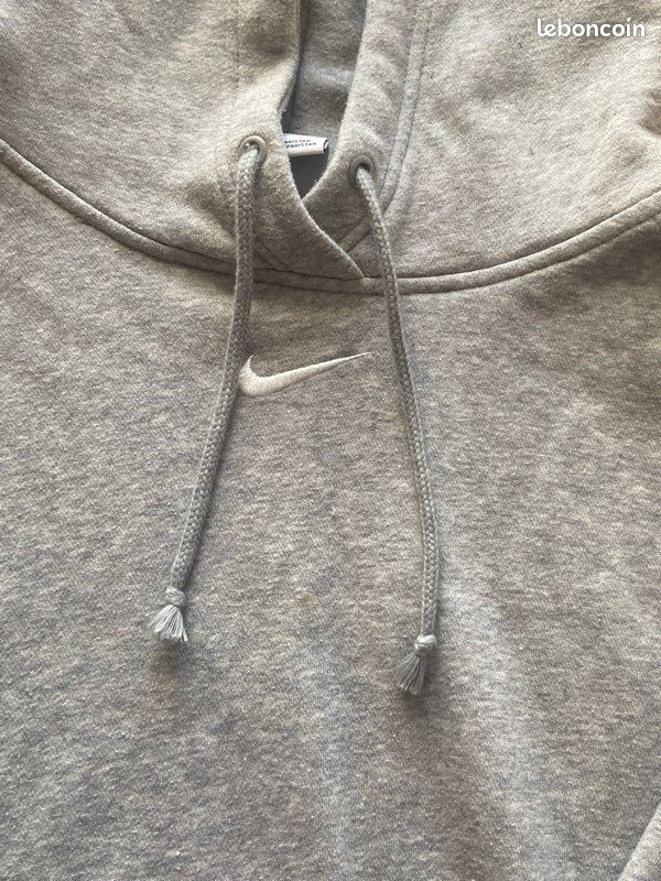 Sweat à capuche Nike solo swoosh gris Taille S neuf Femme