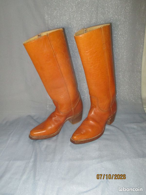 Superbes Bottes Western 100% Cuir P.42 (image 4)