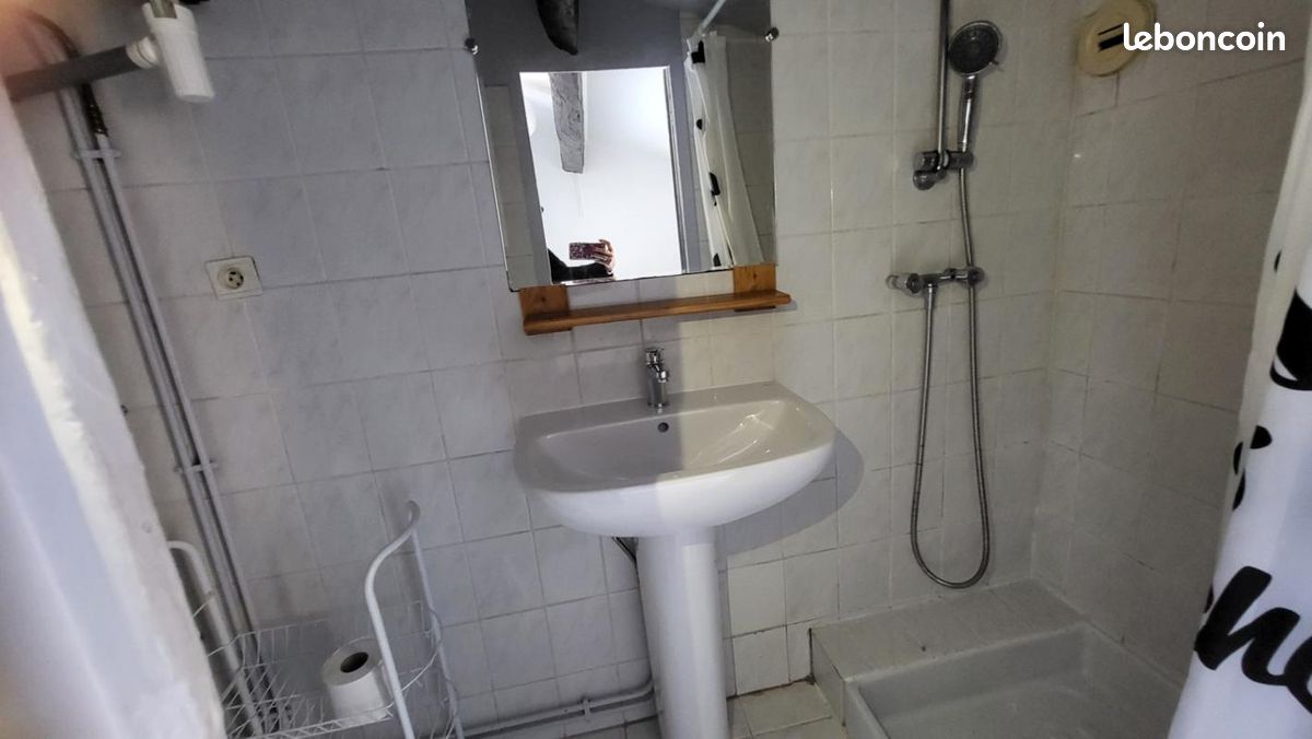 Appartement a louer salon-de-provence - 1 pièce(s) - 17 m2 - Surfyn