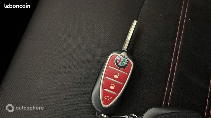Alfa Romeo Giulietta 1.4 TB MultiAir 150ch Sportiva Stop&Start (image 16)