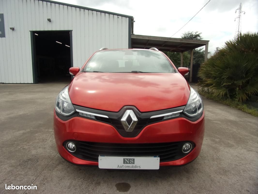Renault Clio IV ESTATE dCi 90 Energy eco2 Dynamique 90g (image 2)