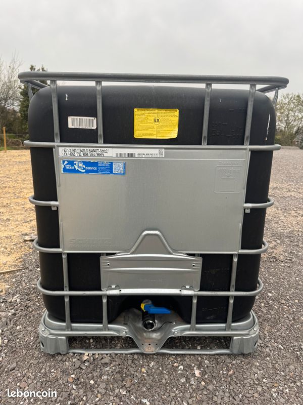 Cuve à eau 1000L IBC noire marque schutz (image 1)