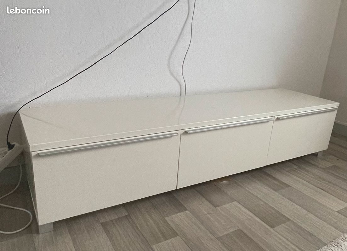 Table TV IKEA (image 2)