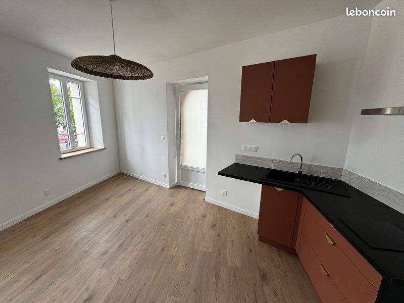 Appartement 2 pièces 30 m² · à Landivisiau · 30 m² · 520 €