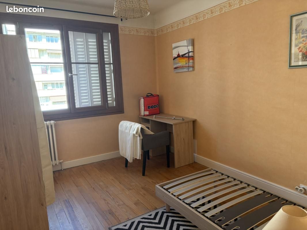 Appartement 1 pièce 12 m² · à Chambéry · 12 m² · 520 €