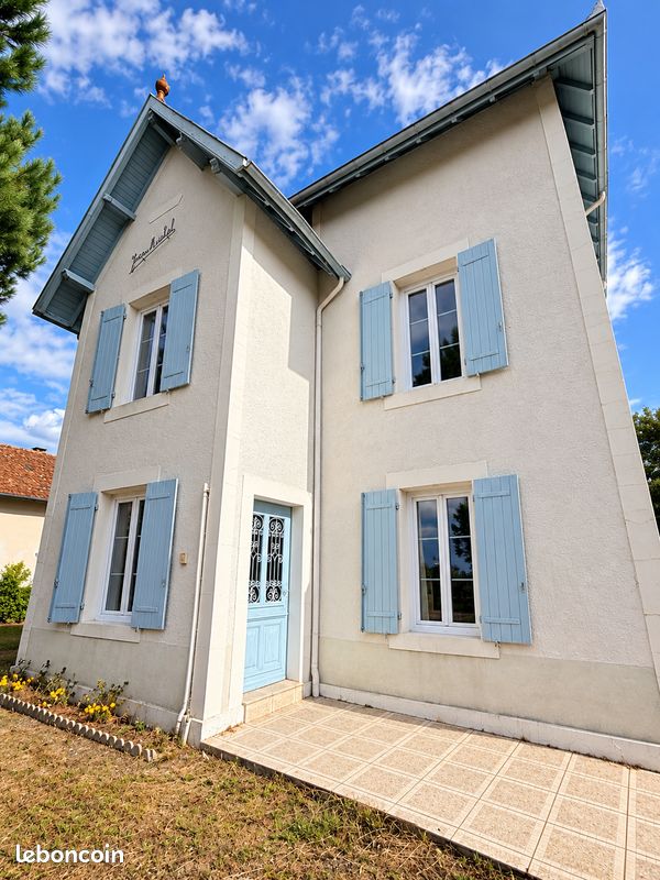 Maison 5 pièces 118 m² · à Garein · 118 m² · 180 000 €