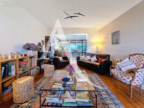 Maison 9 pièces 159 m²