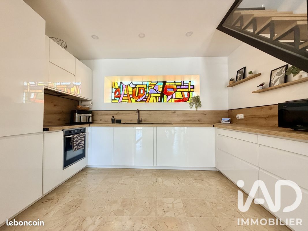 Maison 6 pièces 166 m² · à Saint-Cyprien · 166 m² · 430 000 €