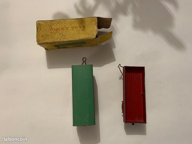 Dinky Toys France - Remorque Bâchée 4 Roues Réf 70 - Échelle 1/43 - 1957 - Très Bon état