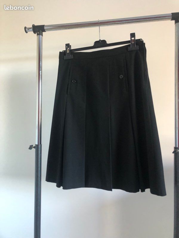 Jupe Plissée Noire Doublée H&M - Taille 40 (US 10), Longueur Genoux - Occasion Très Bon état