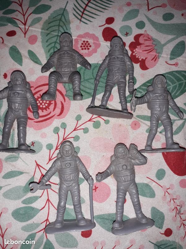 Cosmonautes (image 1)