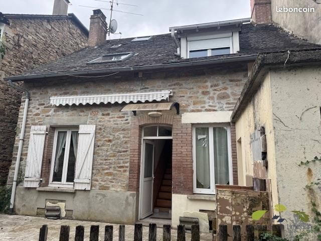 Maison 7 pièces 97 m² · au Lonzac · 97 m² · 50 400 €