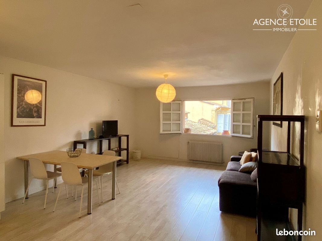 Appartement 2 pièces 52 m² · à Aix-en-Provence · 52 m² · 996 €
